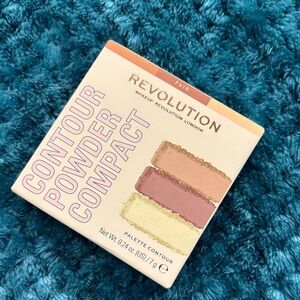 Revolution Contour Powder Compact - Fair Shades